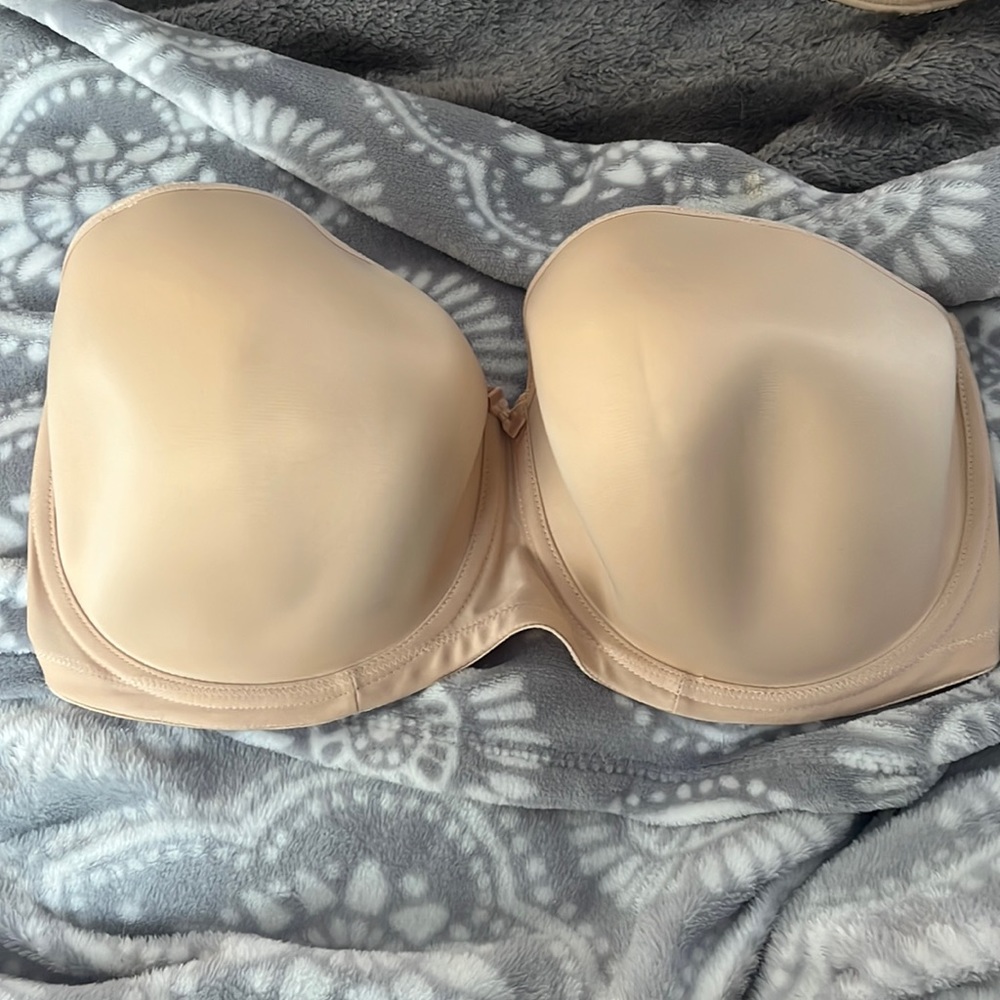 Strapless bra barely worn great condition